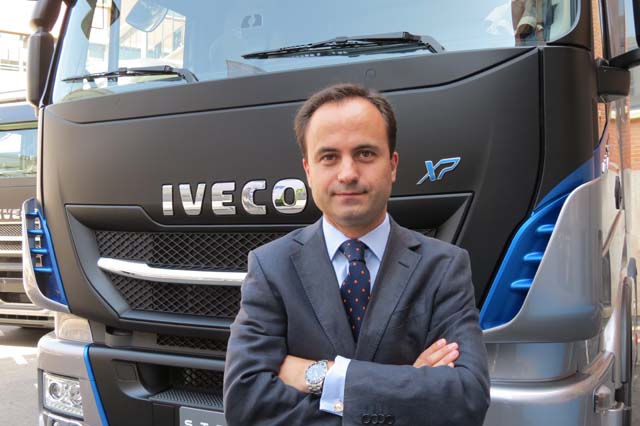 Jaime Baquedano es el responsable de la línea de Vehículos Pesados de Iveco.